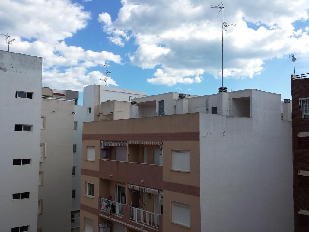 Apartamento Mariposa Apartman Torrevieja Szoba fotó