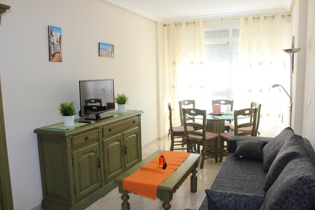 Apartamento Mariposa Apartman Torrevieja Szoba fotó